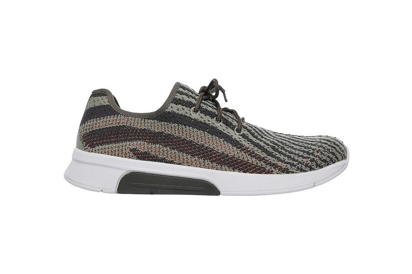 http-%2F%2Fcn.hypebeast.com%2Ffiles%2F2017%2F07%2Fskechers-yeezy-boost-350-v2-beluga-copies-2.jpg