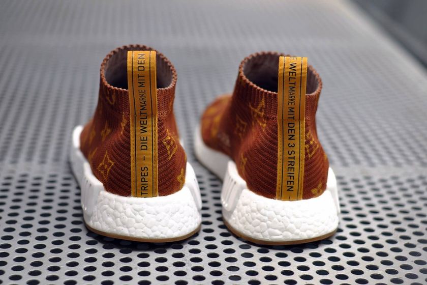 http-%2F%2Fcn.hypebeast.com%2Ffiles%2F2017%2F07%2Fsupreme-x-louis-vuitton-nmd-cs1-custom-03.jpg