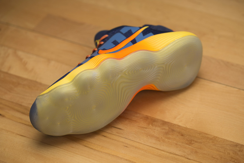 nike-hyperdunk-city-pack-madrid-2.jpg