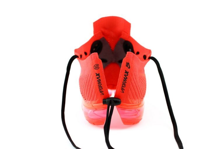 http3A2F2Fcn.hypebeast.com2Ffiles2F20172F072Fclot-vapormax-mask-03-768x512.jpg