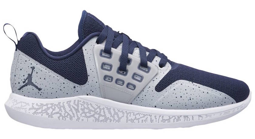 jordan-lunar-grind-jeter-re2pect-aa4302-402.jpg