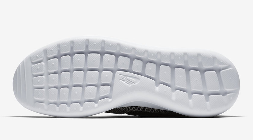 nike-roshe-two-loopwheeler-918351-400-1.jpg