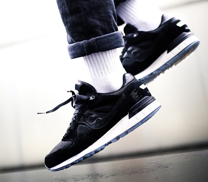 the-good-will-out-x-saucony-shadow-5000-vhs-black-white-s70385-1.jpg