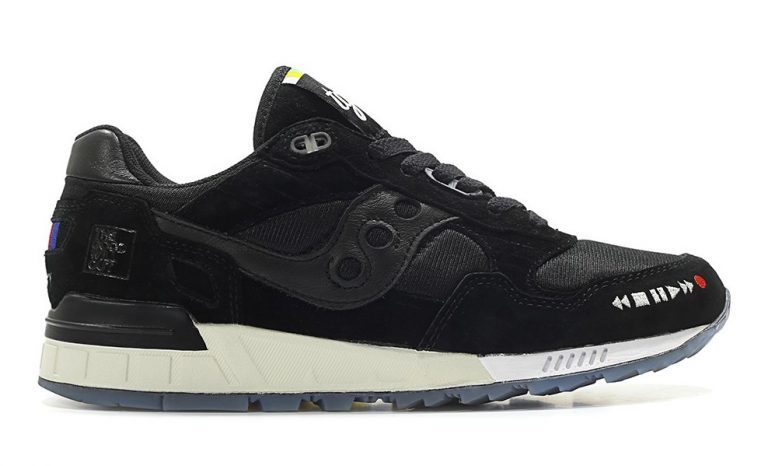 the-good-will-out-x-saucony-shadow-5000-vhs-black-white-s70385-7-768x466.jpg