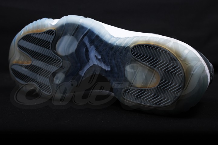 air-jordan-11-low-cool-grey-release-date-5.jpg