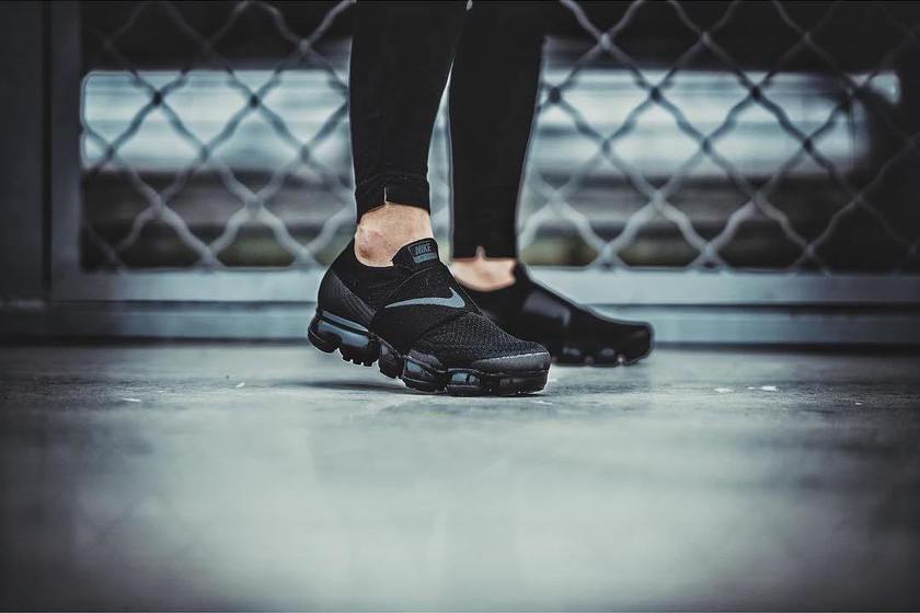 nike-air-vapormax-laceless-on-feet-1.jpg
