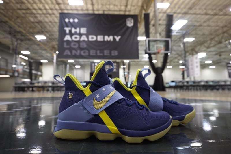nike-lebron-14-nike-basketball-academy.jpg