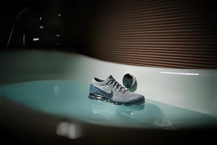 nike-air-vapormax-grey-blue-speckle-sole-2.jpg