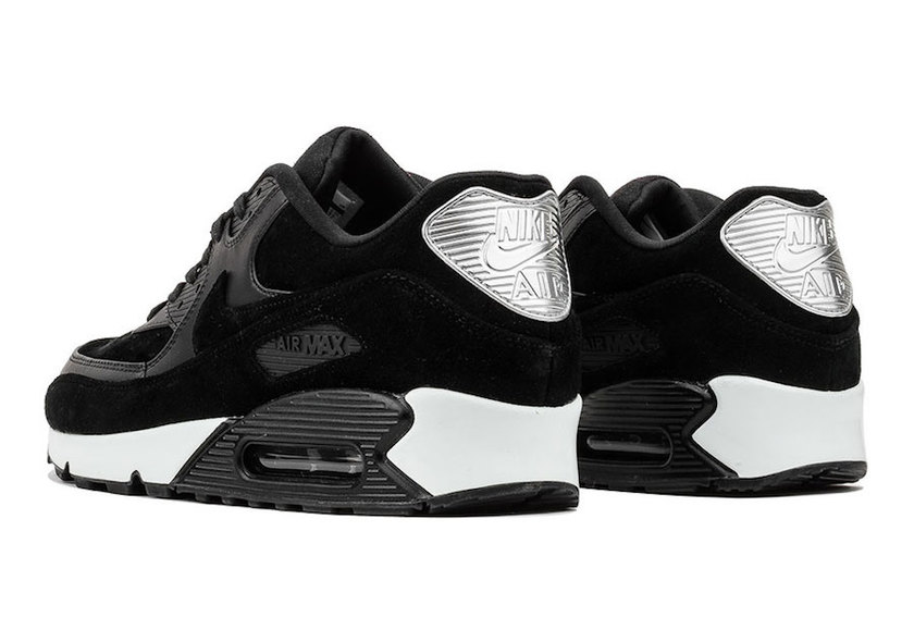 nike-air-max-90-rebel-skulls-700155-009-2.jpg
