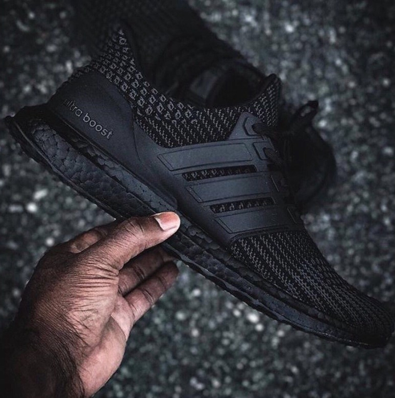adidas-ultraboost-4-triple-black-1.jpg