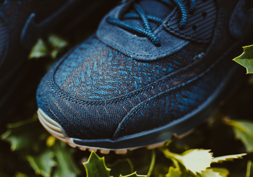 nike-air-max-90-premium-obsidian-gum-3.jpg