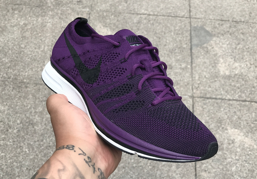 nike-flyknit-trainer-purple.png