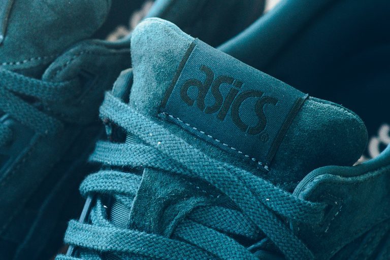 Asics_Gel_Respector_Deep_teal_Sneaker_POlitics_Hypebeast_8-768x513.jpg