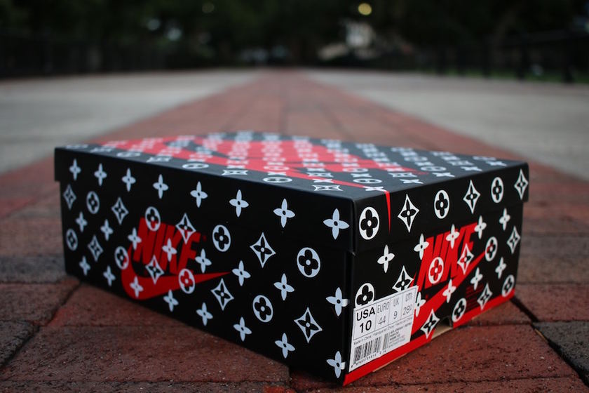 supreme-louis-vuitton-air-jordan-1-custom-2.jpg
