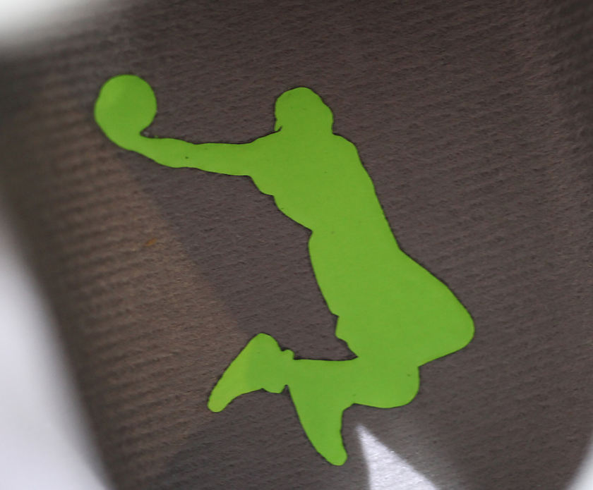 nike-lebron-14-low-dunkman-silver-green-6.png