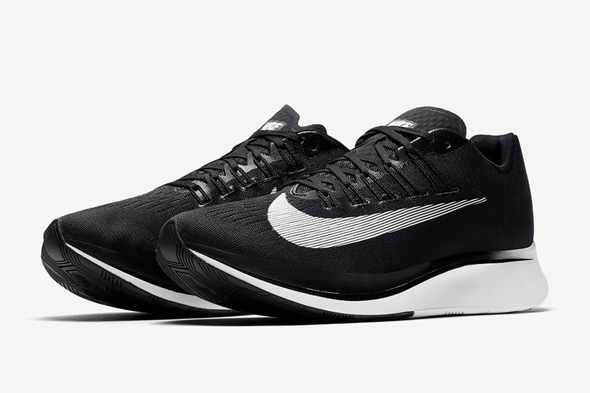nike-zoom-fly-black-white-2.jpg