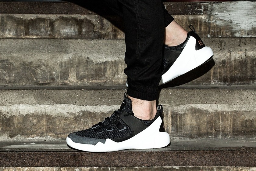 skechers-lyf-01.jpg