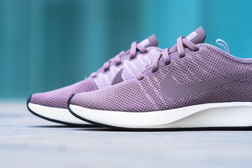 nike-dualtone-racer-plum-fog-1.jpg