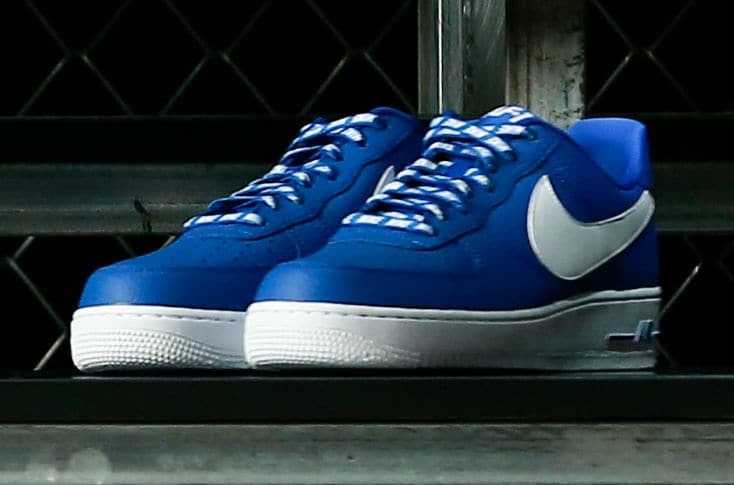nike-air-force-1-low-statement-game-nba-logos-8.jpg