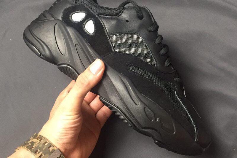 yeezy-boost-700-wave-runner-black-white-2.jpg