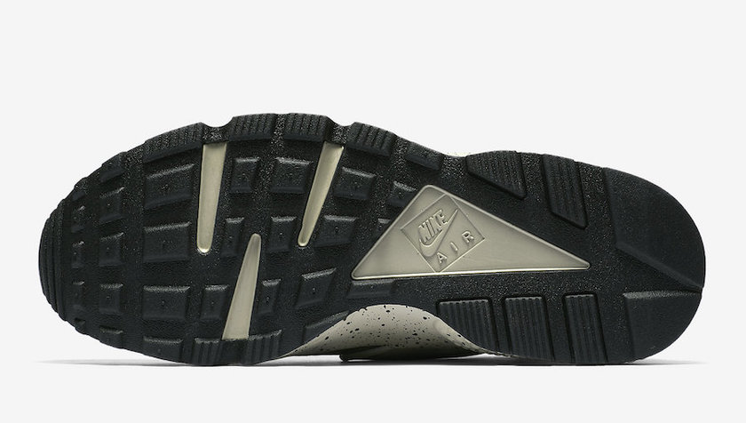 nike-air-huarache-mowabb-acg-704830-010-1.jpg