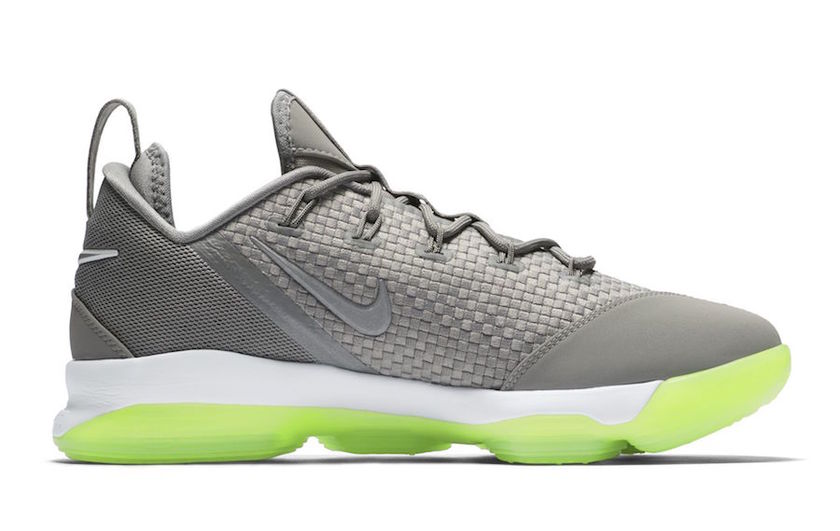 dunkman-lebron-14-low-2.jpg