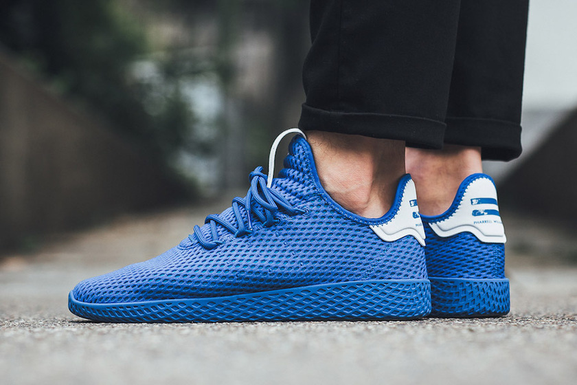 adidas-tennis-hu-blue-CP9766-on-foot.jpg