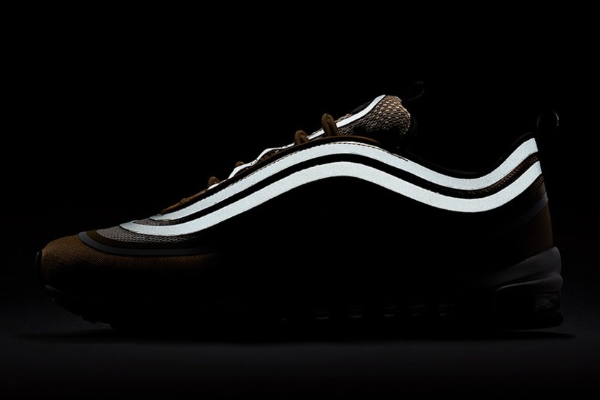 nike-air-max-97-ultra-metallic-gold-6.jpg