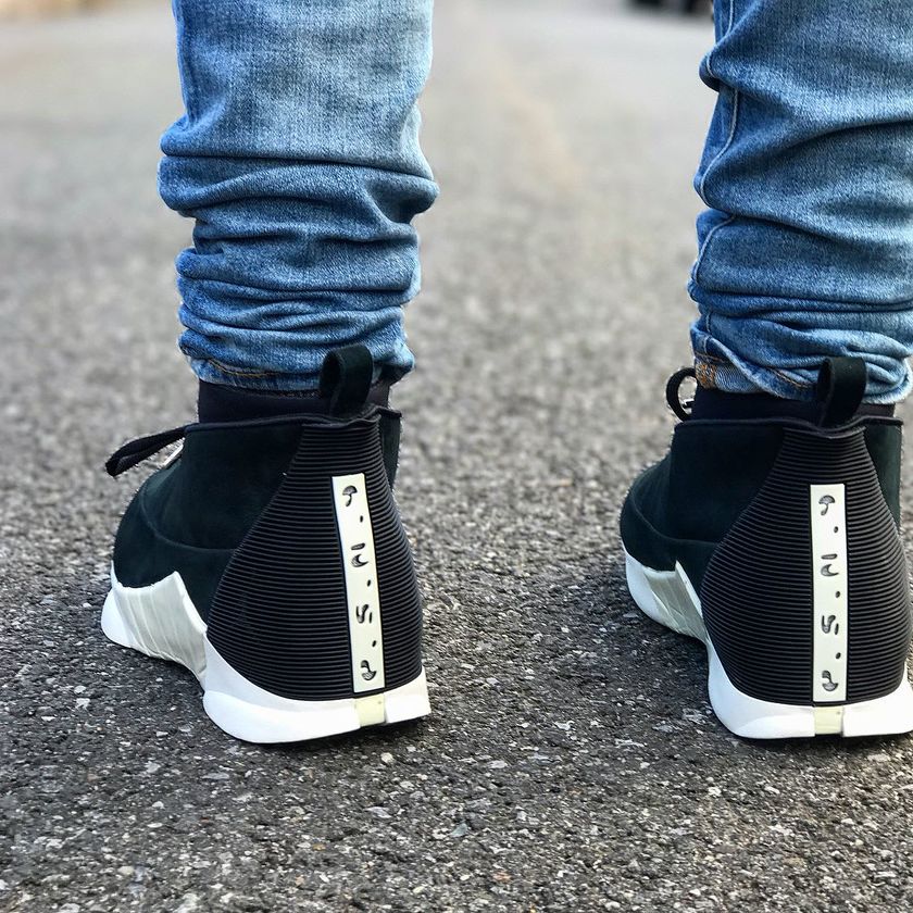 psny-air-jordan-15-on-foot-2.jpg