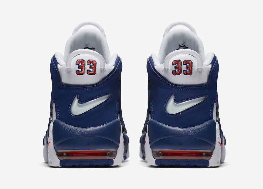 knicks-nike-air-more-uptempo-the-dunk-921948-101-5.jpg