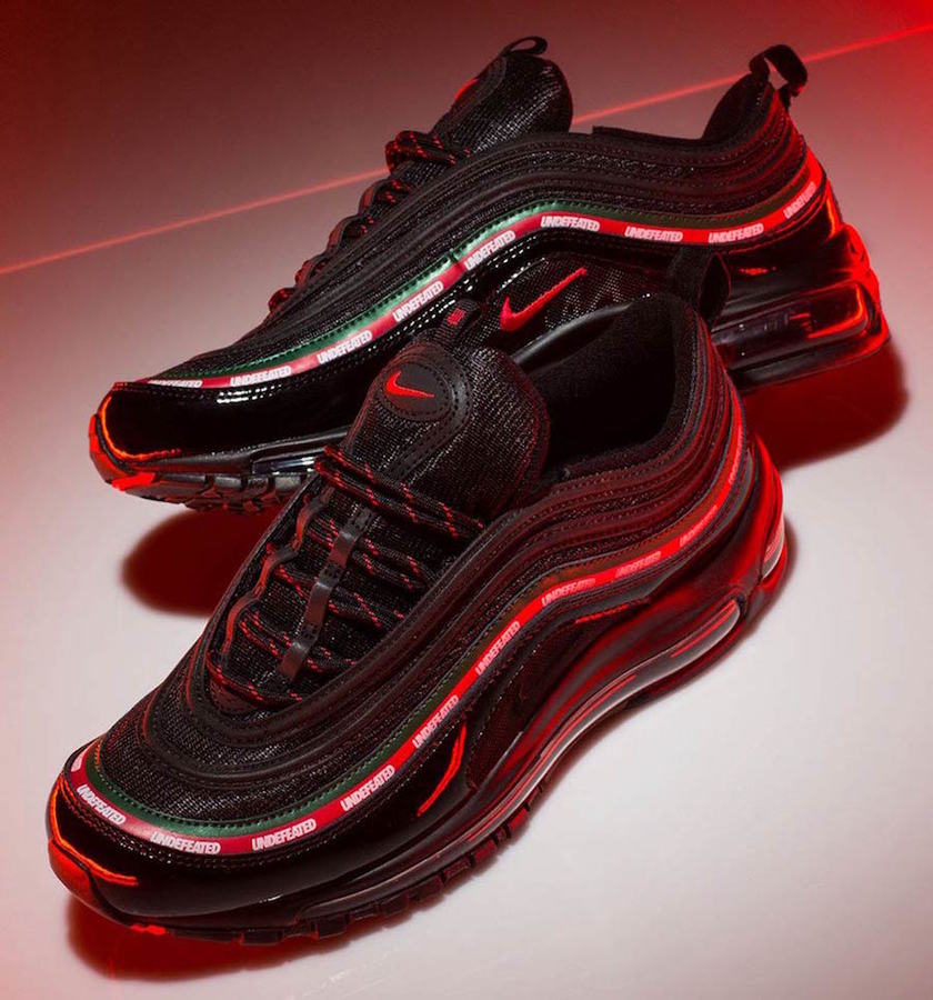 undefeated-nike-air-max-97-apparel-collection-2.jpg