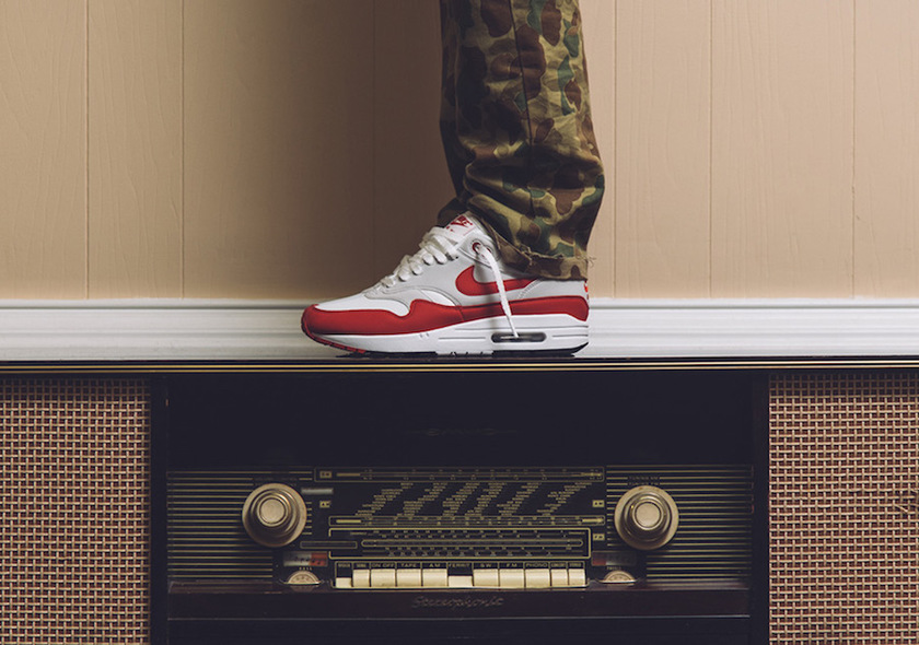 nike-air-max-1-og-anniversary-white-red-restock-2.jpg