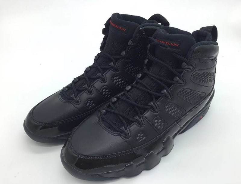 air-jordan-9-bred-2018-302370-014.jpg