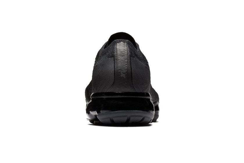 nike-air-vapormax-triple-black-all-black-sole-3.jpg