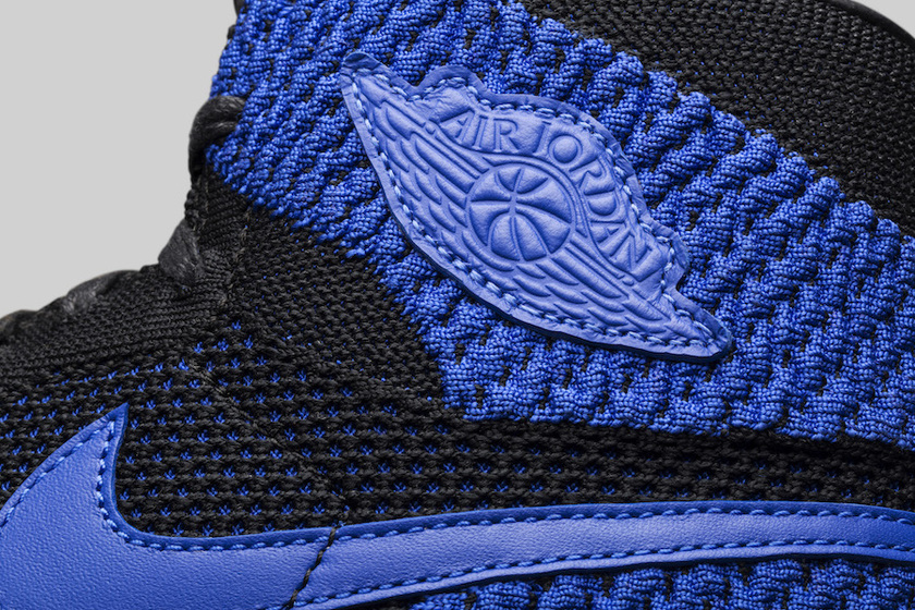 air-jordan-1-flyknit-royal-919704-006-4.jpg