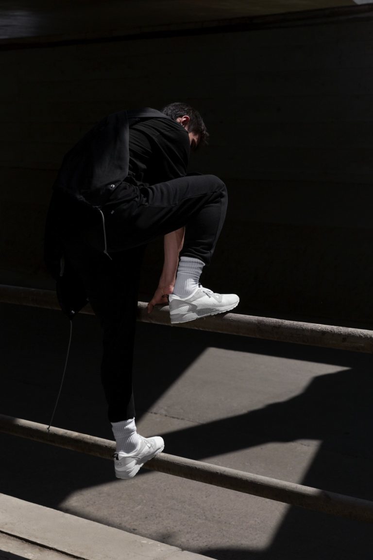 REFLECTIVE-PACK-ASICSTIGER-04-768x1152.jpg
