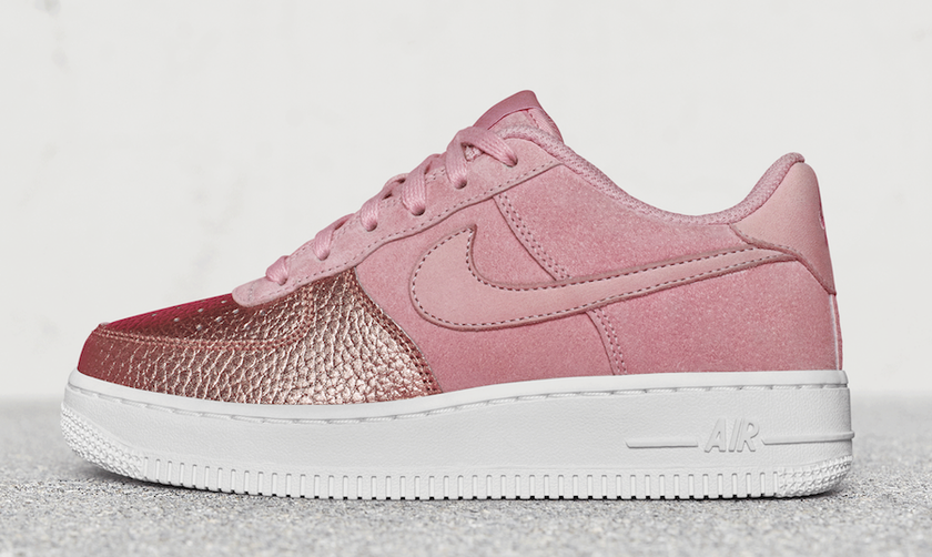 nike-sportswear-time-to-shine-pack-4.png