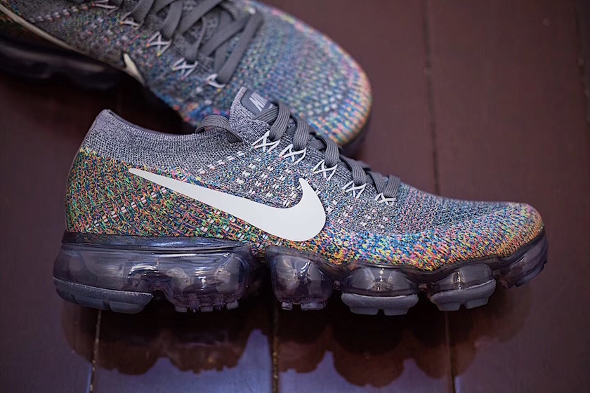 multi-color-nike-vapormax-2.jpg