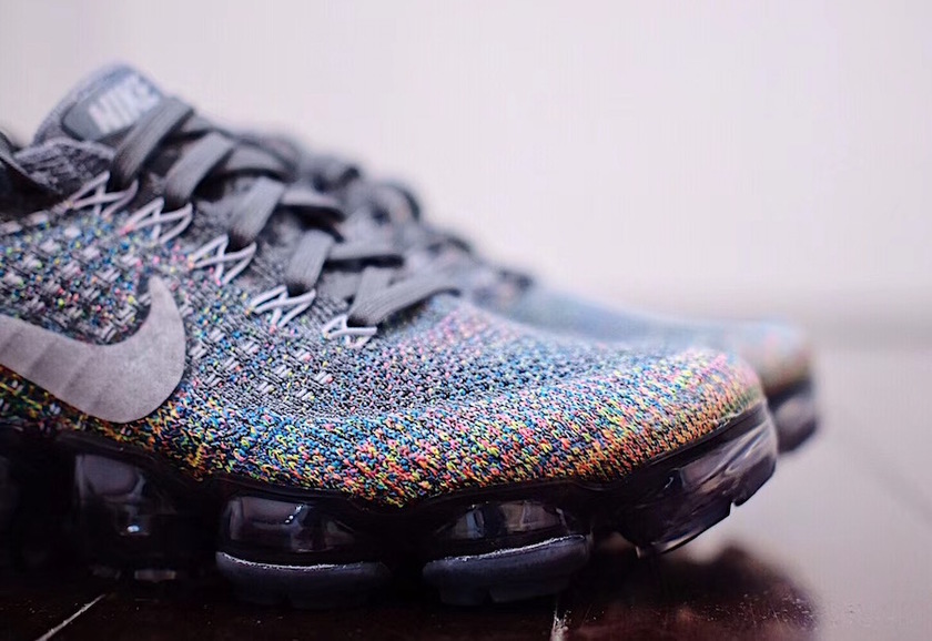 multi-color-nike-vapormax-5.jpg