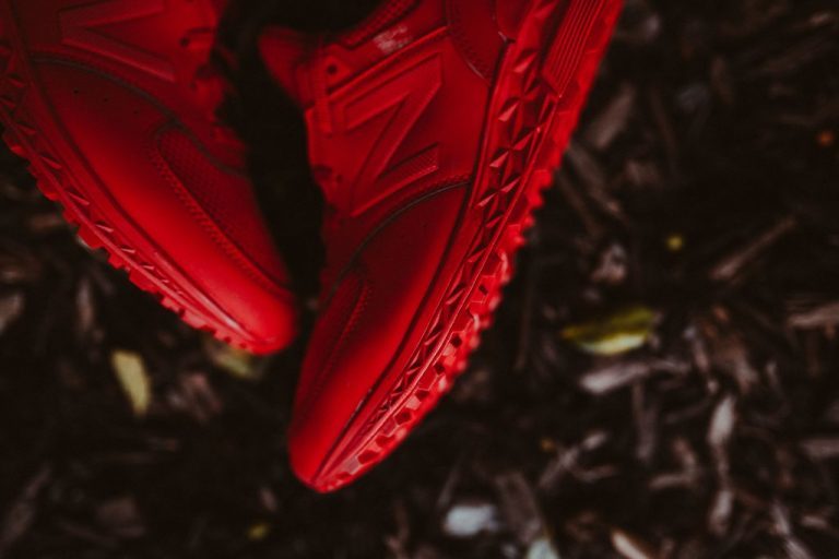 New-Balance-574-Sport-Red-6-768x512.jpg