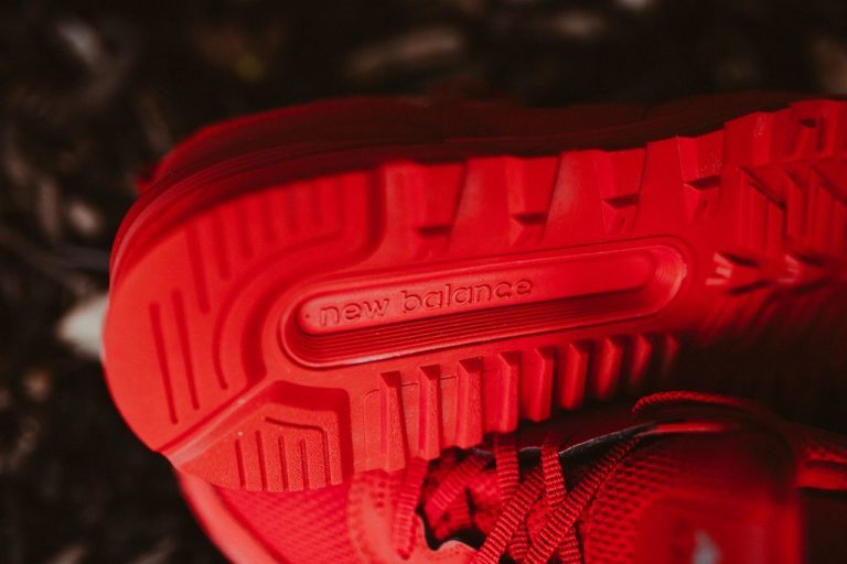 New-Balance-574-Sport-Red-8-768x512.jpg