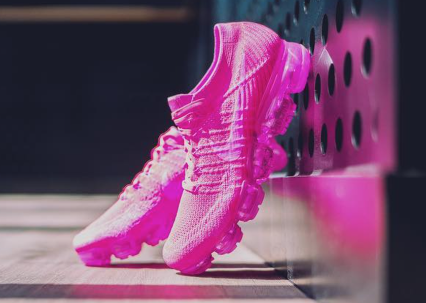 nike-air-vapormax-triple-pink.png