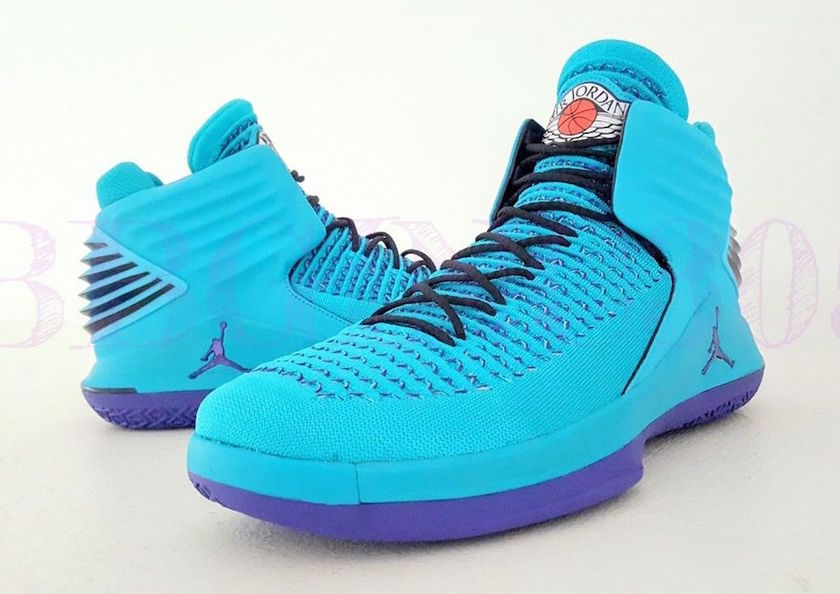 Air-Jordan-32-XXX2-Charlotte-Hornets-PE-7.jpg