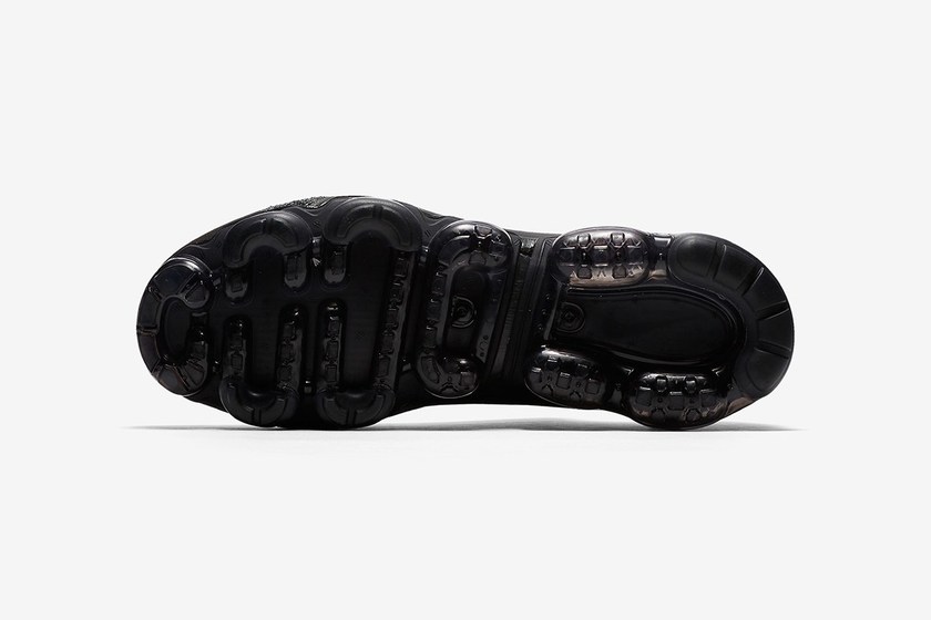 nike-laceless-vapormax-release-date-12.jpg