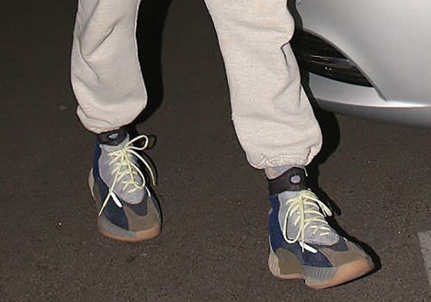 kanye-west-new-yeezy-high-top-shoe.jpg