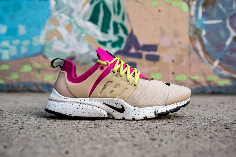 W_Air_Presto_Ultra_SI_917694_200_side_2048x2048-768x512.jpg