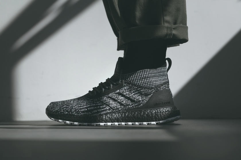 adidas-ultraboost-all-terrain-all-black-01.jpg