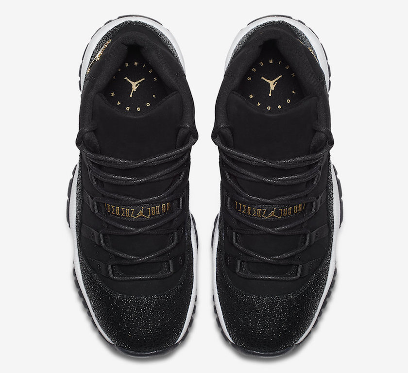 jordan-11-heiress-black-stingray-852625-030-3.jpg