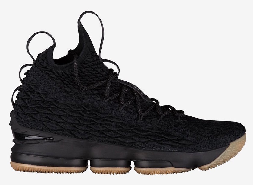 nike-lebron-15-black-gum-897648-300-1.jpg