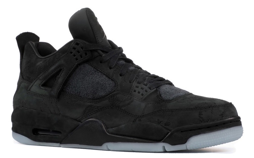 air-jordan-4-kaws-black-cyber-monday-930155-001-3.jpg